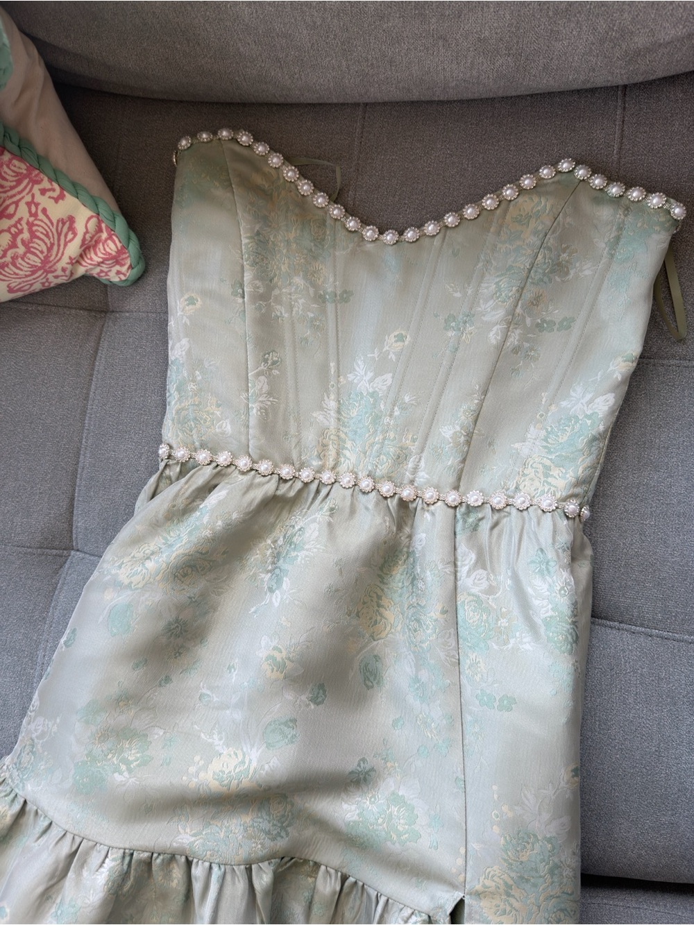 V. Chapman The Vivian Dress in Sage Windsor Brocade size 6 - Picture 13 of 16
